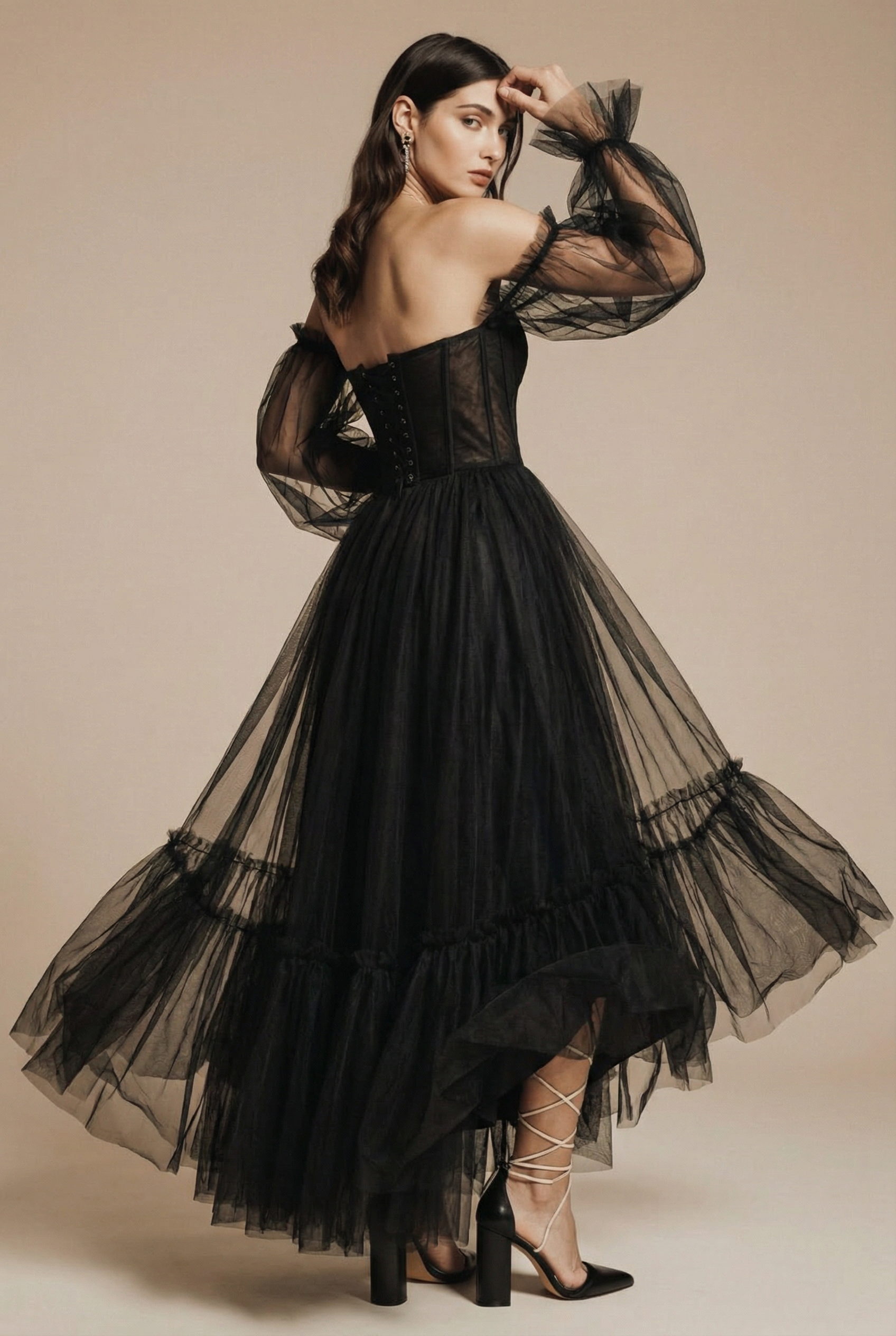 Sukienka MAXI z przeźroczystymi rękawami