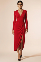 Elegancka czerwona sukienka koktajlowa