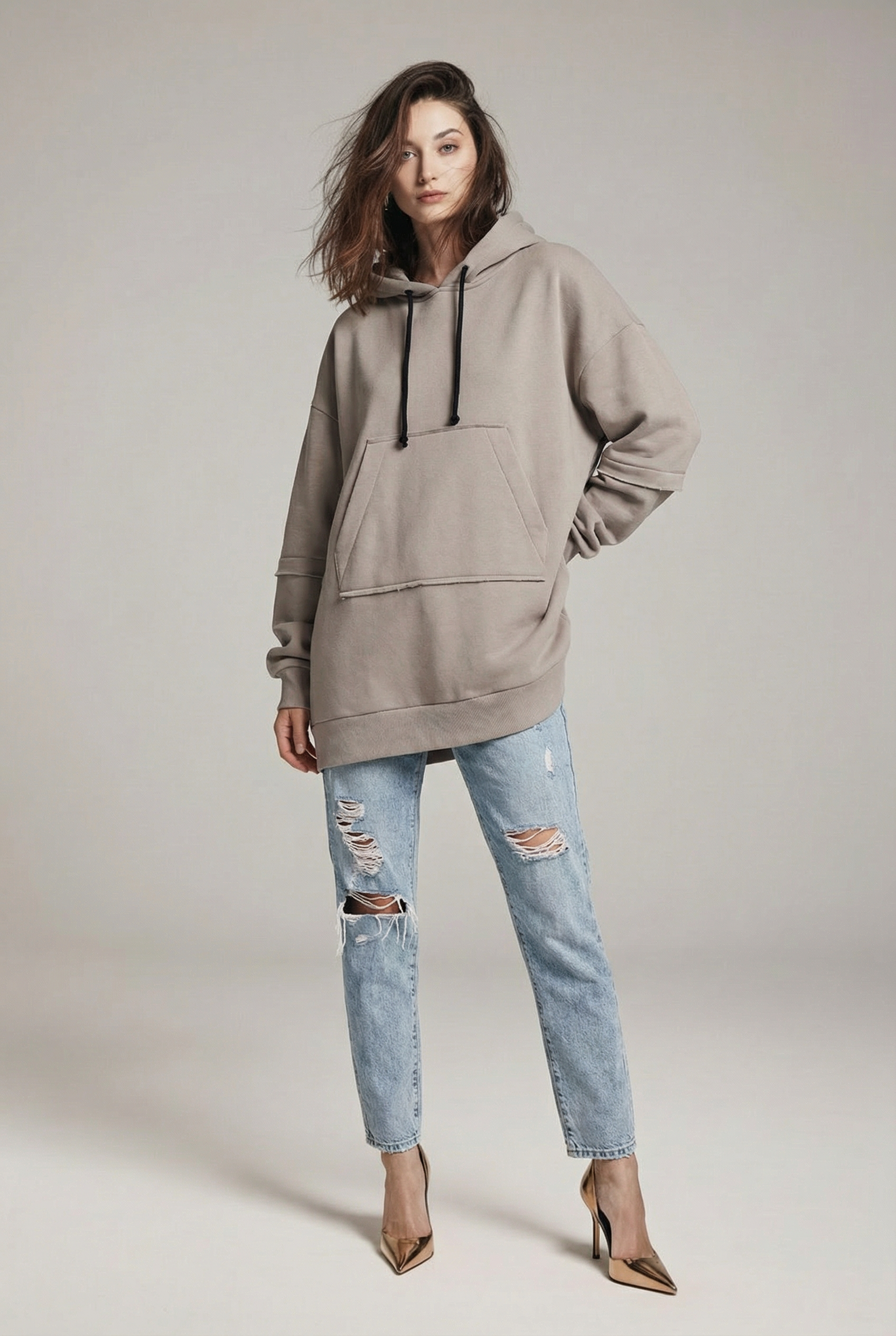 Czarna uniwersalna bluza sportowa