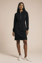 Sukienka w stylu bluzy sportowej