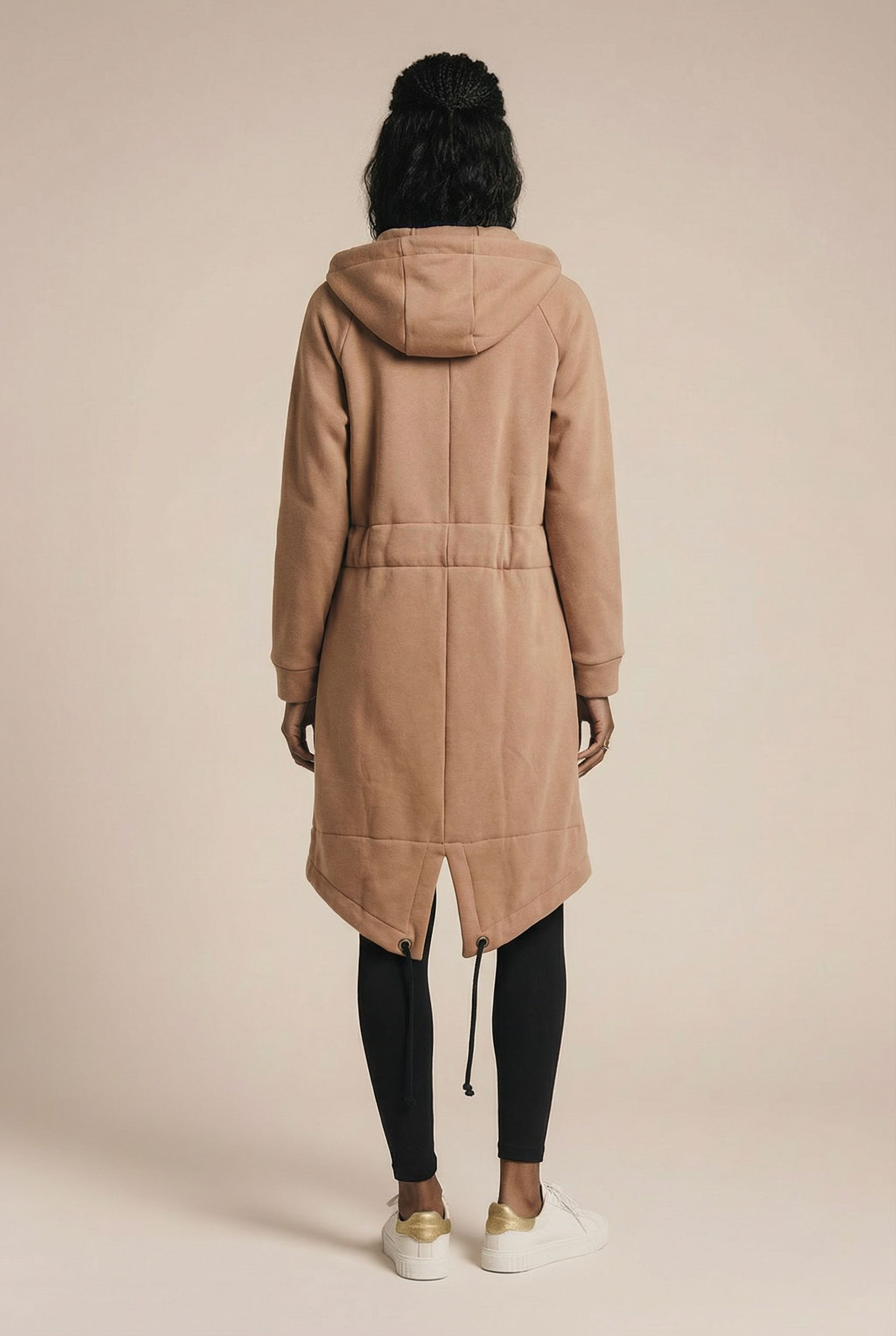 Długa bluza sportowa z kapturem