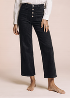 Wide-leg jeans