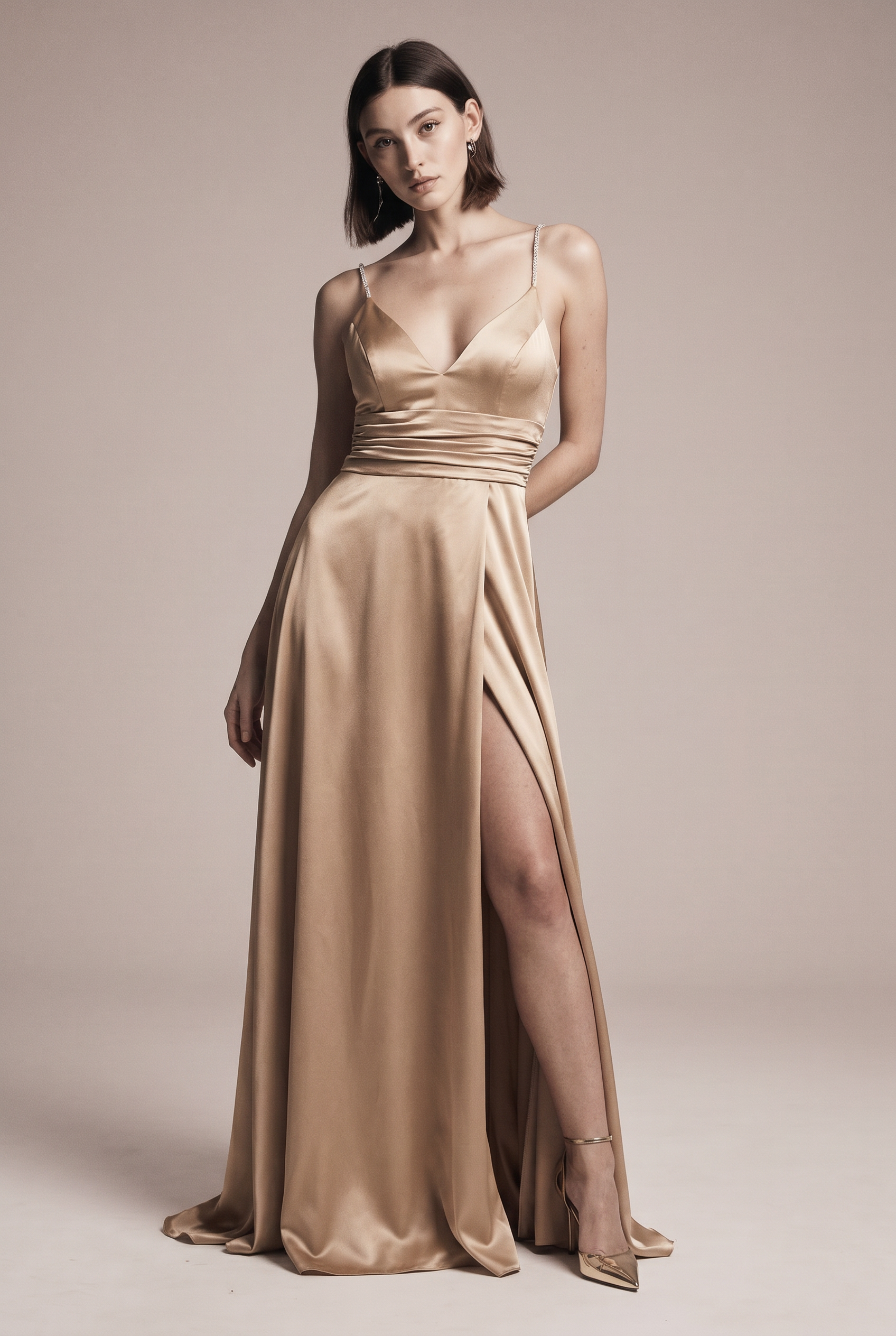 Daphne beige dress for a wedding