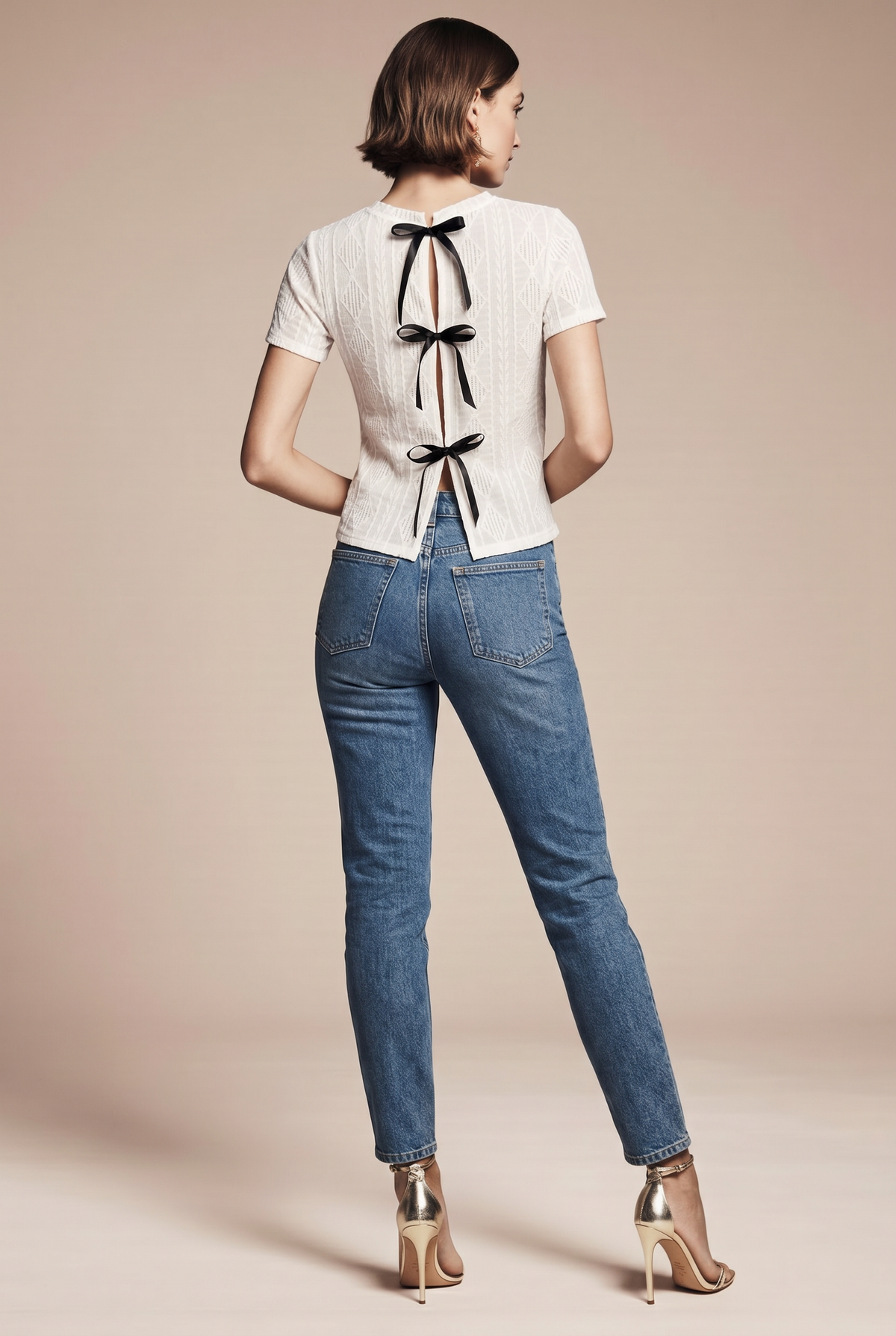 Shirt with a textured back