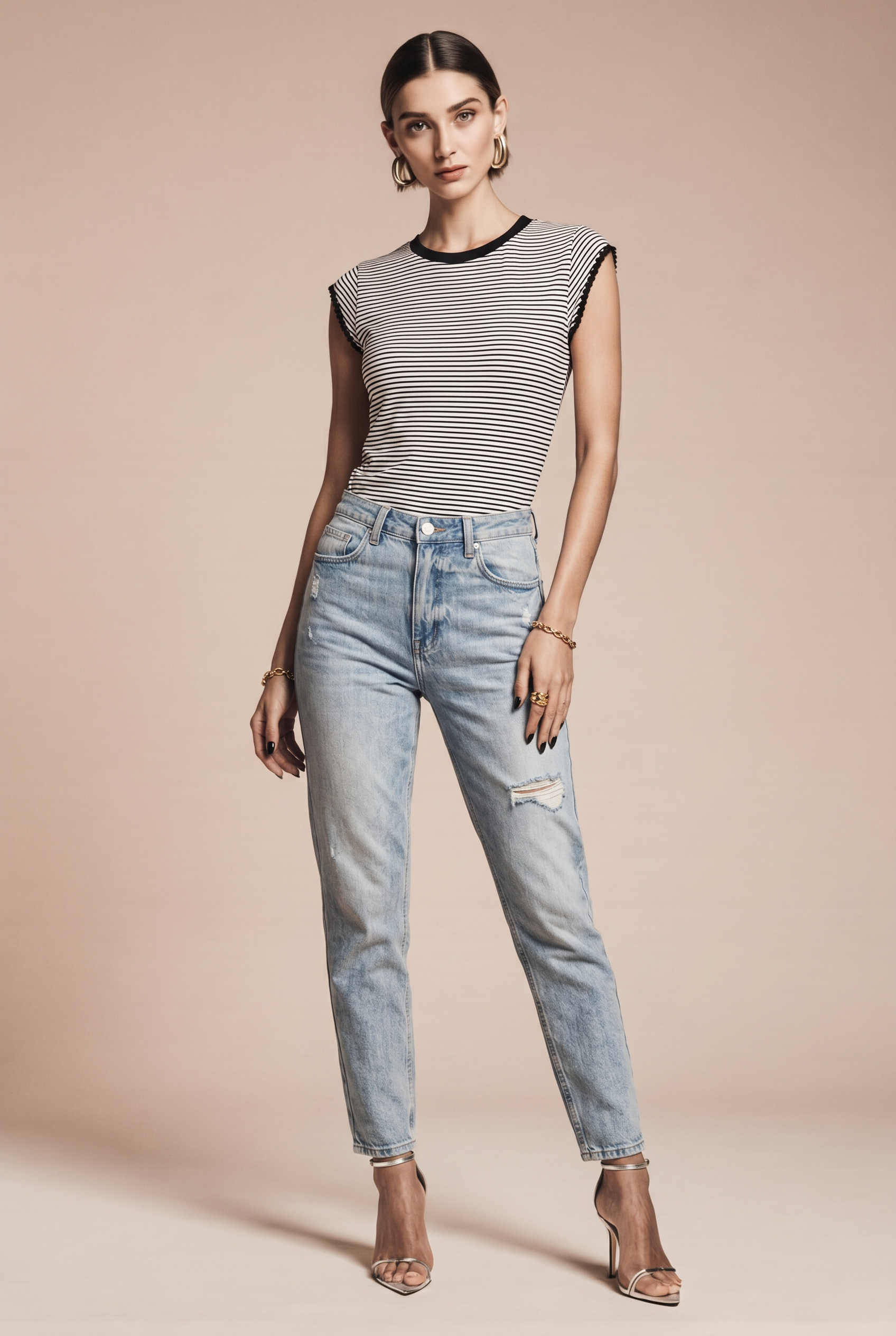 Elegant everyday striped T-shirt