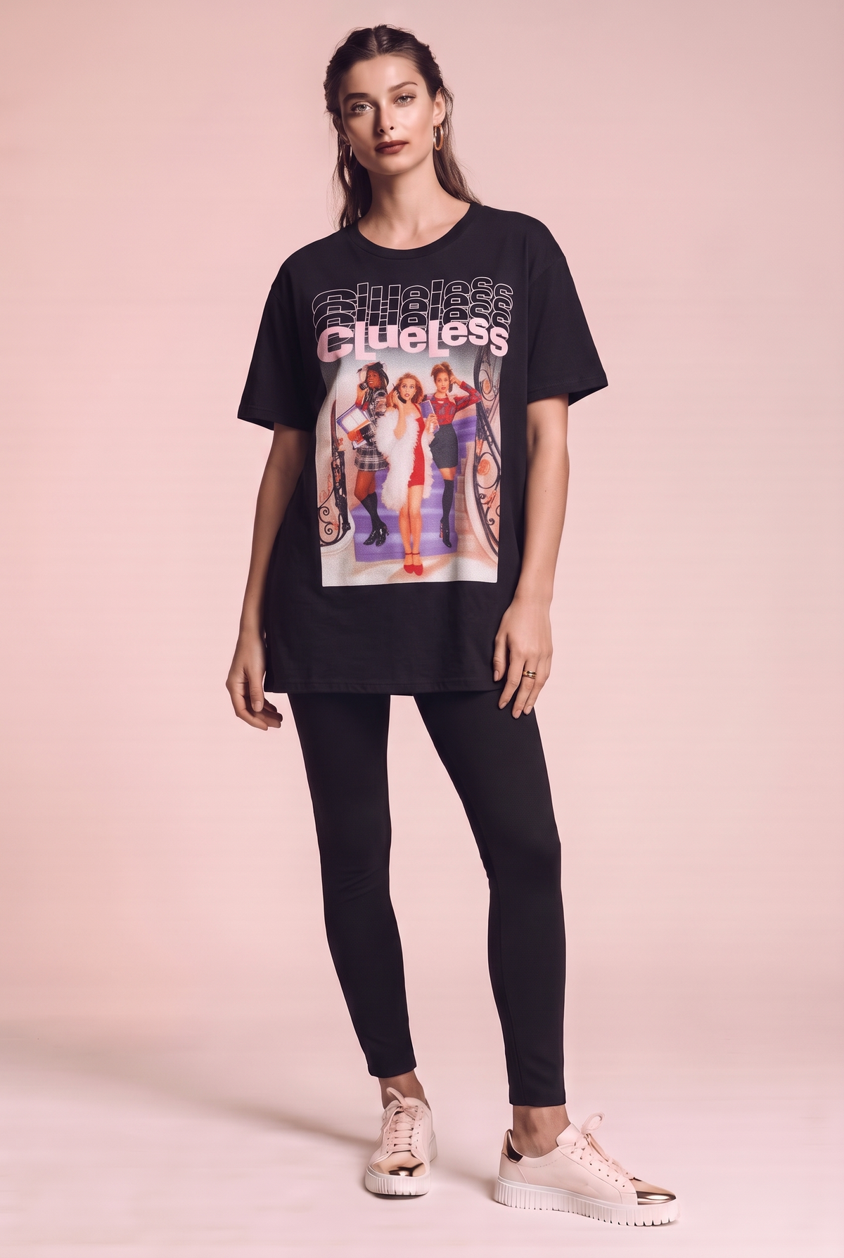 Czarny t-shirt z kultowego filmu Clueless
