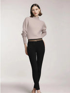 Krótki kaszmirowy sweter z półwysokim kołnierzem