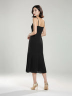 Plisowana sukienka na ramiączkach