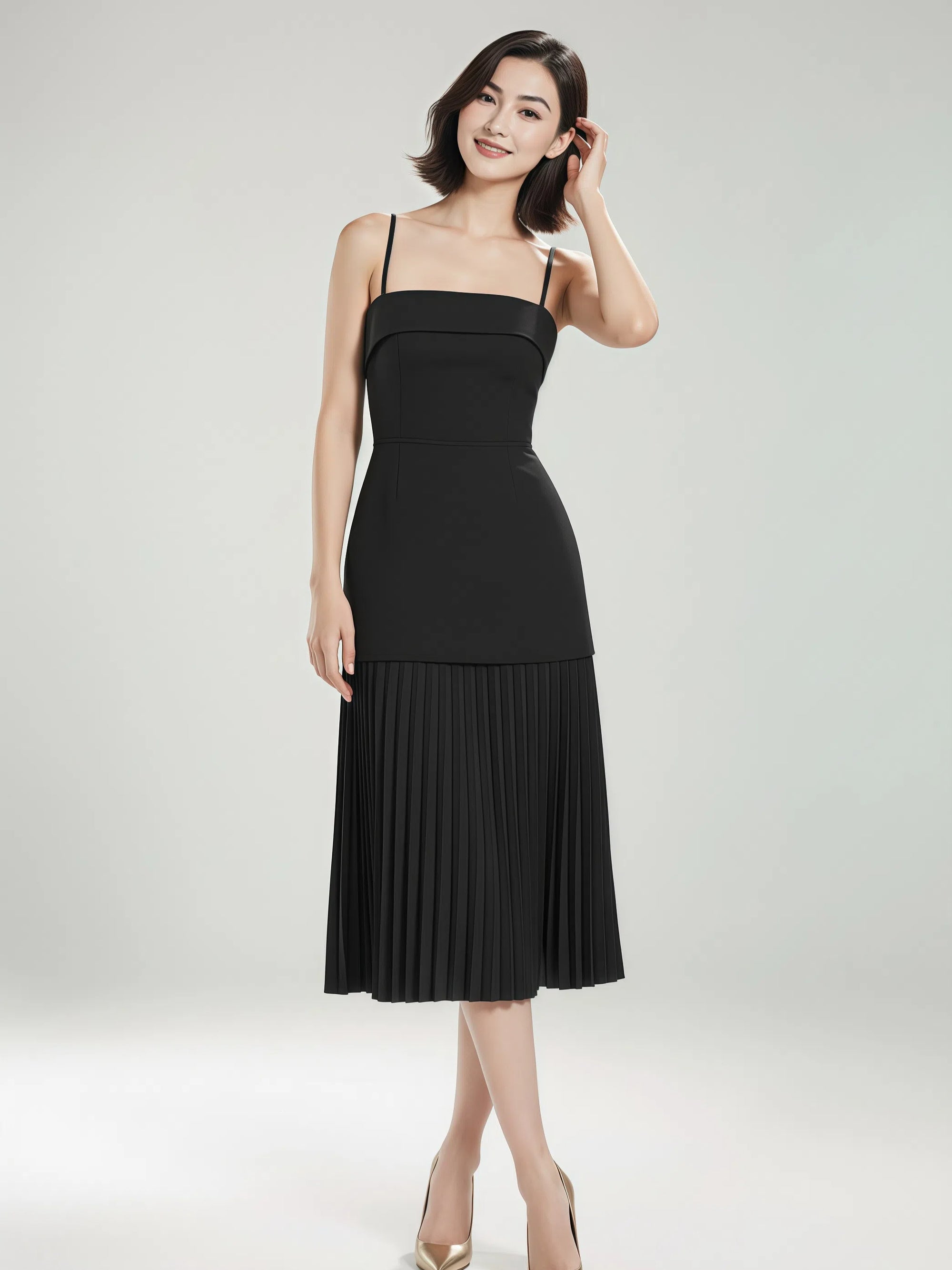 Plisowana sukienka na ramiączkach