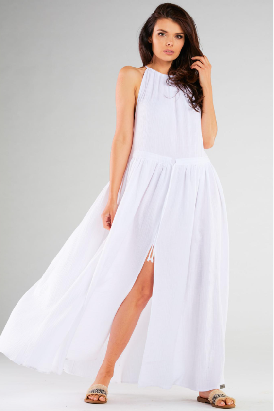 Wiosenna sukienka z rozcięciem na nodze