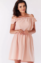 Elegancka sukienka MINI na wiosnę