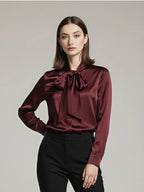 Minimalistyczna jedwabna koszula z kokardą