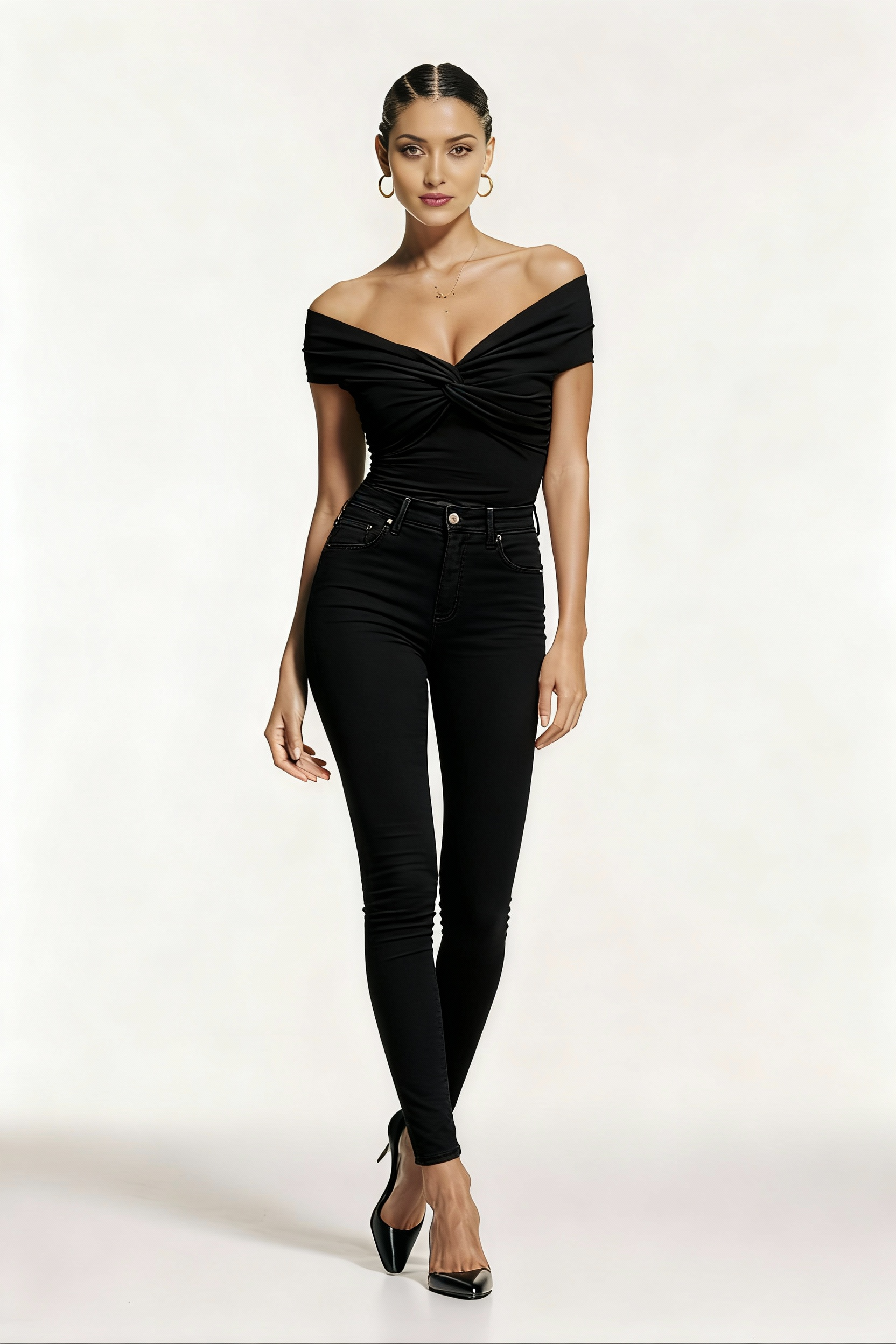 Jednolity top z odkrytymi ramionami