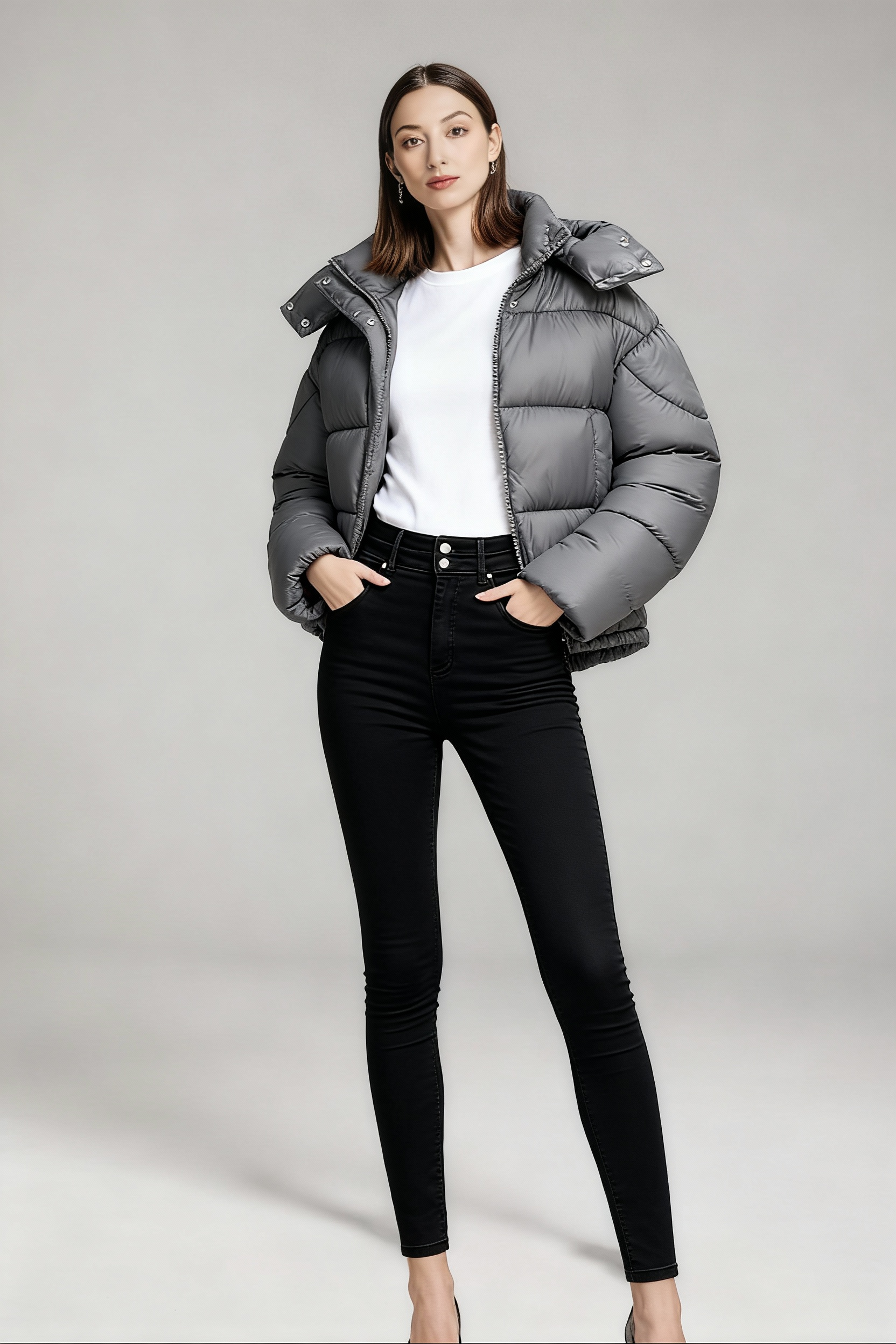 Puszysta krótka kurtka z kapturem