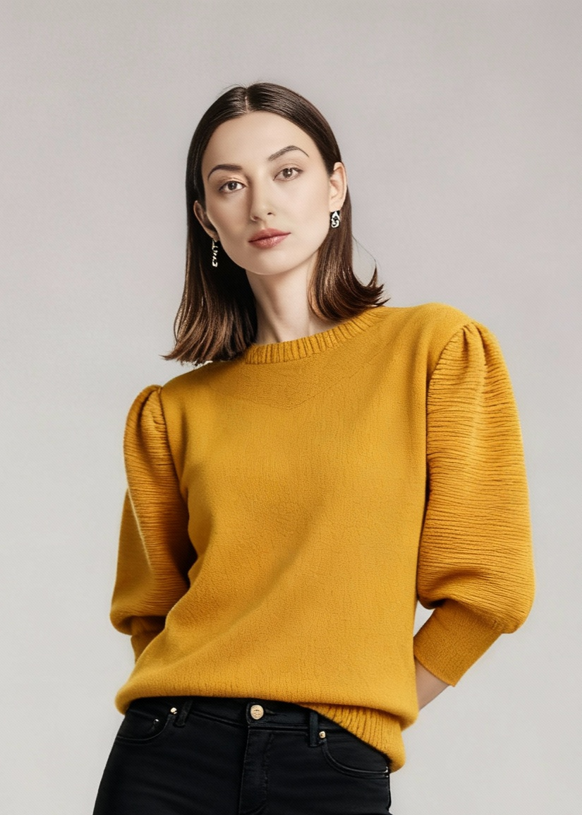 Cienka sweterkowa bluzka z okrągłym dekoltem