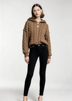 Luźny wełniany sweter z kapturem