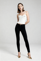 Koronkowy top gorsetowy modelujący talię