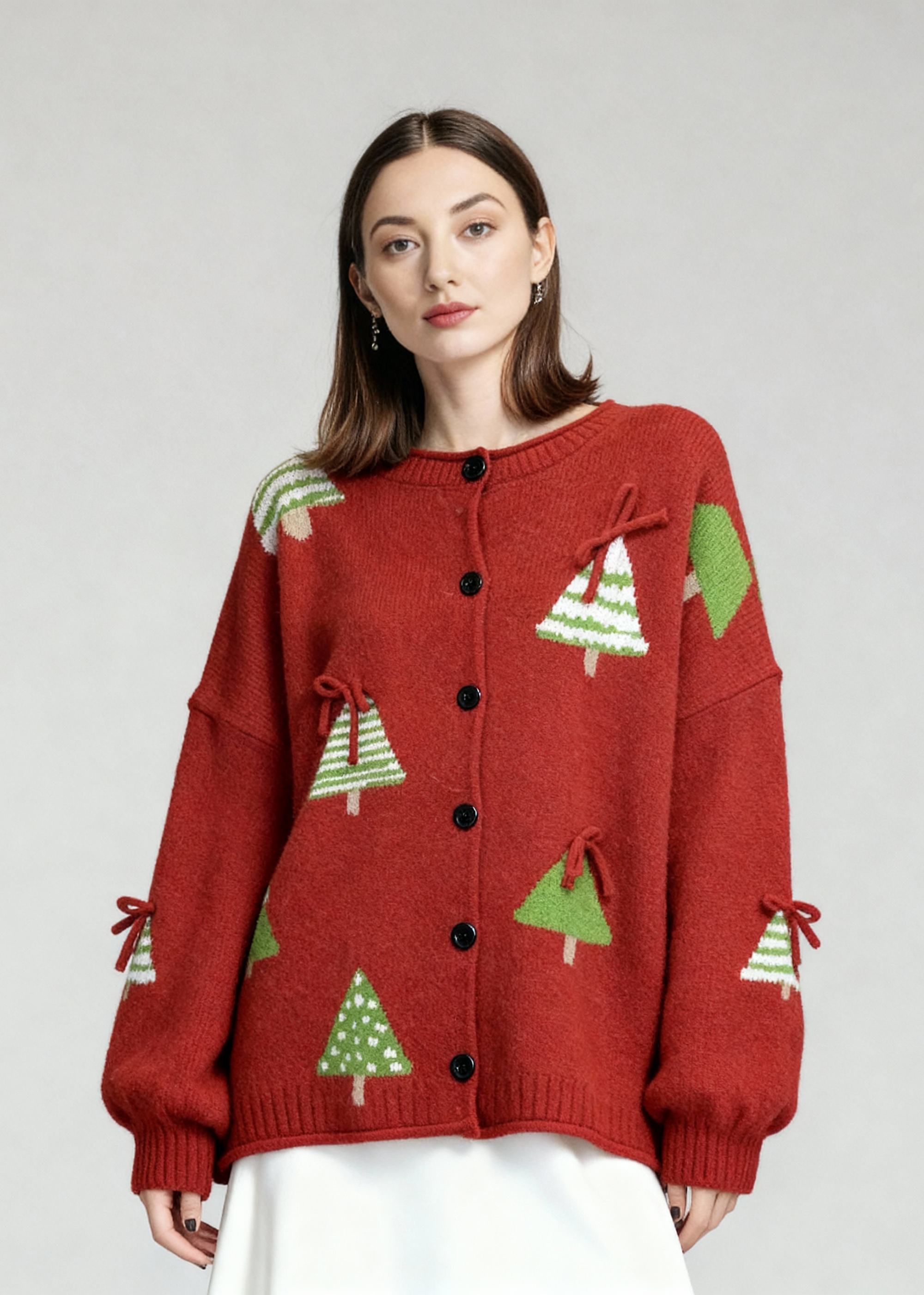 Świąteczny sweter w kolorze czerwonym z wzorkami