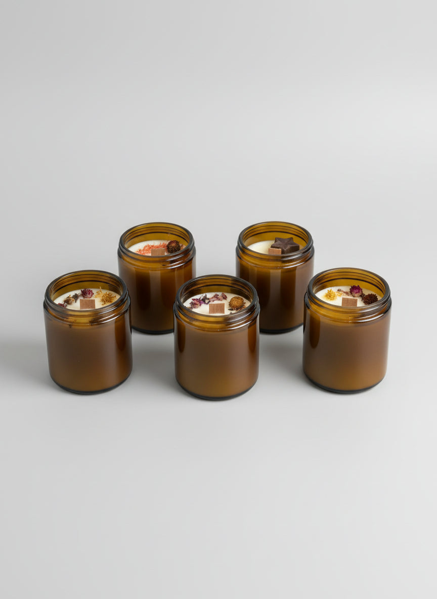 Świąteczna świeczka sojowa zapachowa "Zimowe przyprawy"