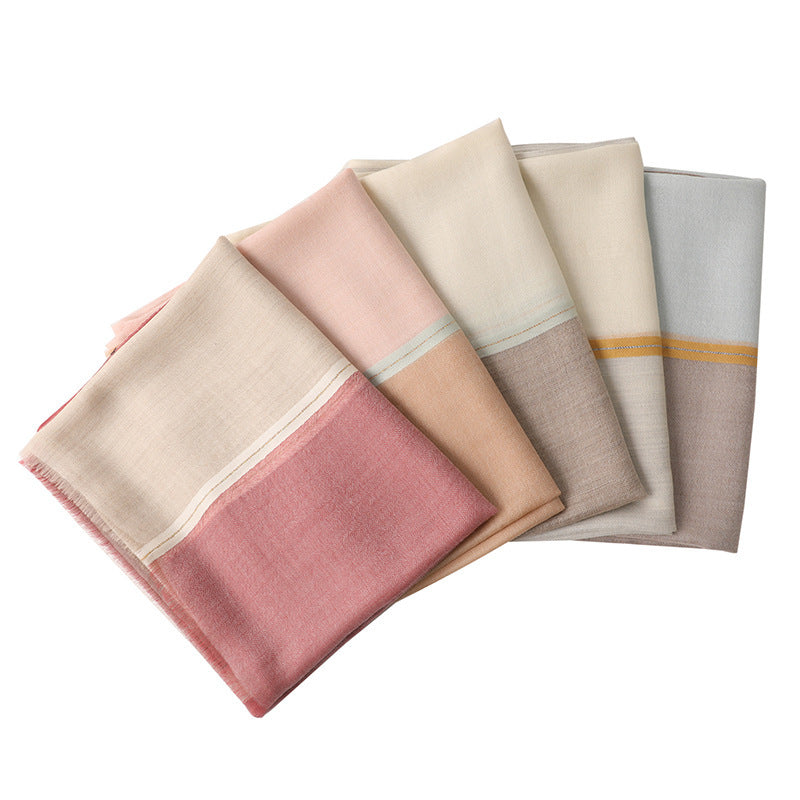 Elegancki jesienno-zimowy szal z kaszmiru