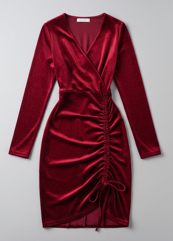 Aksamitna sukienka w dekoltem w serek