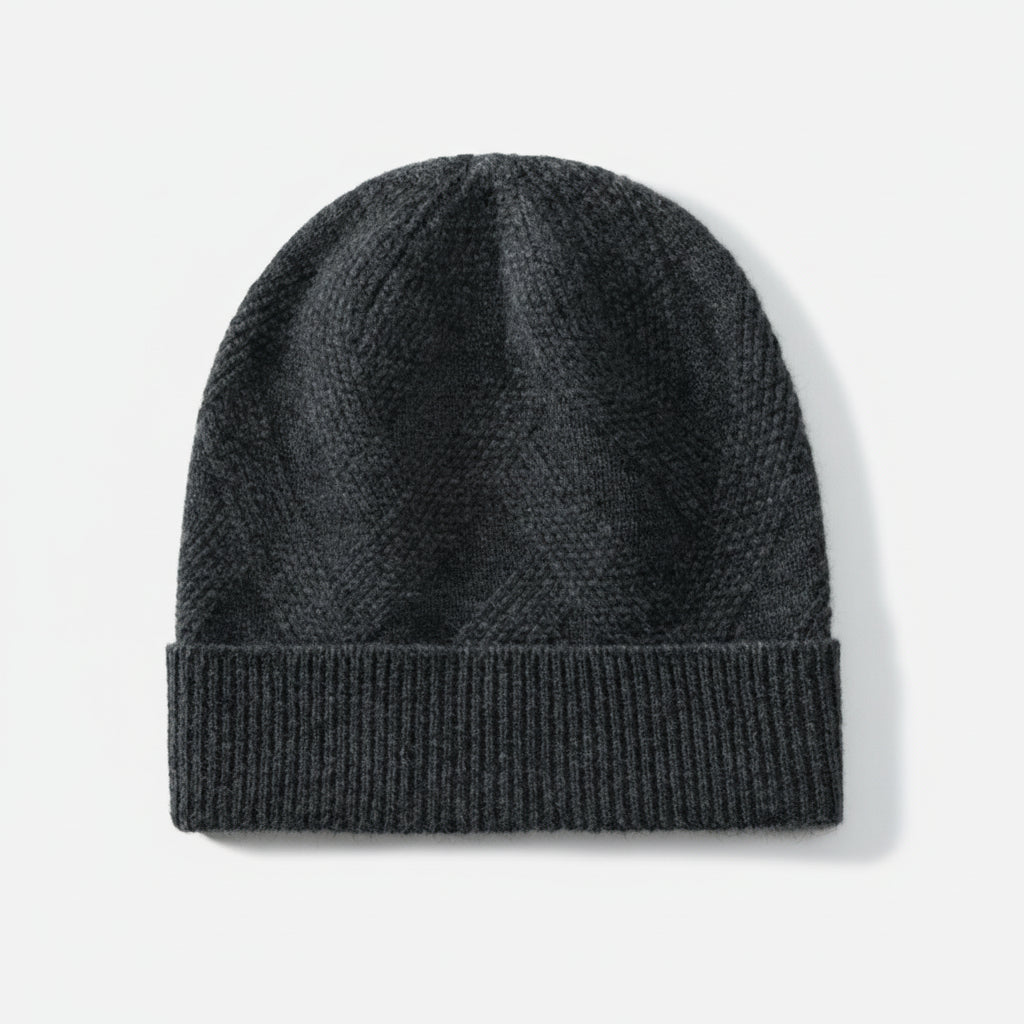 Zimowa kaszmirowa czapka w wzorki