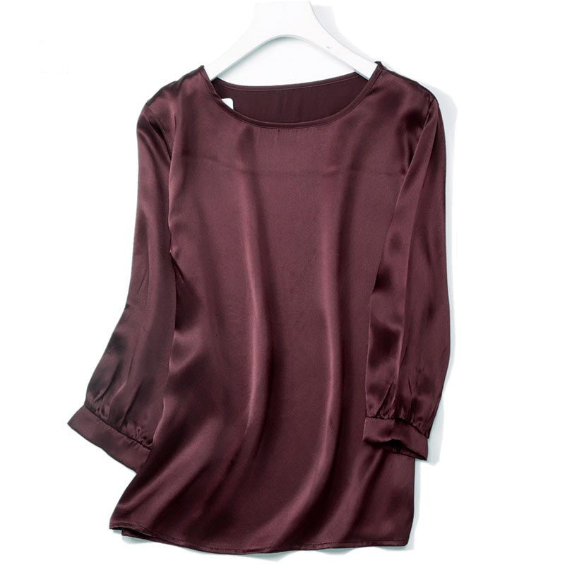 Jedwabna wyjściowa koszulka z połyskiem