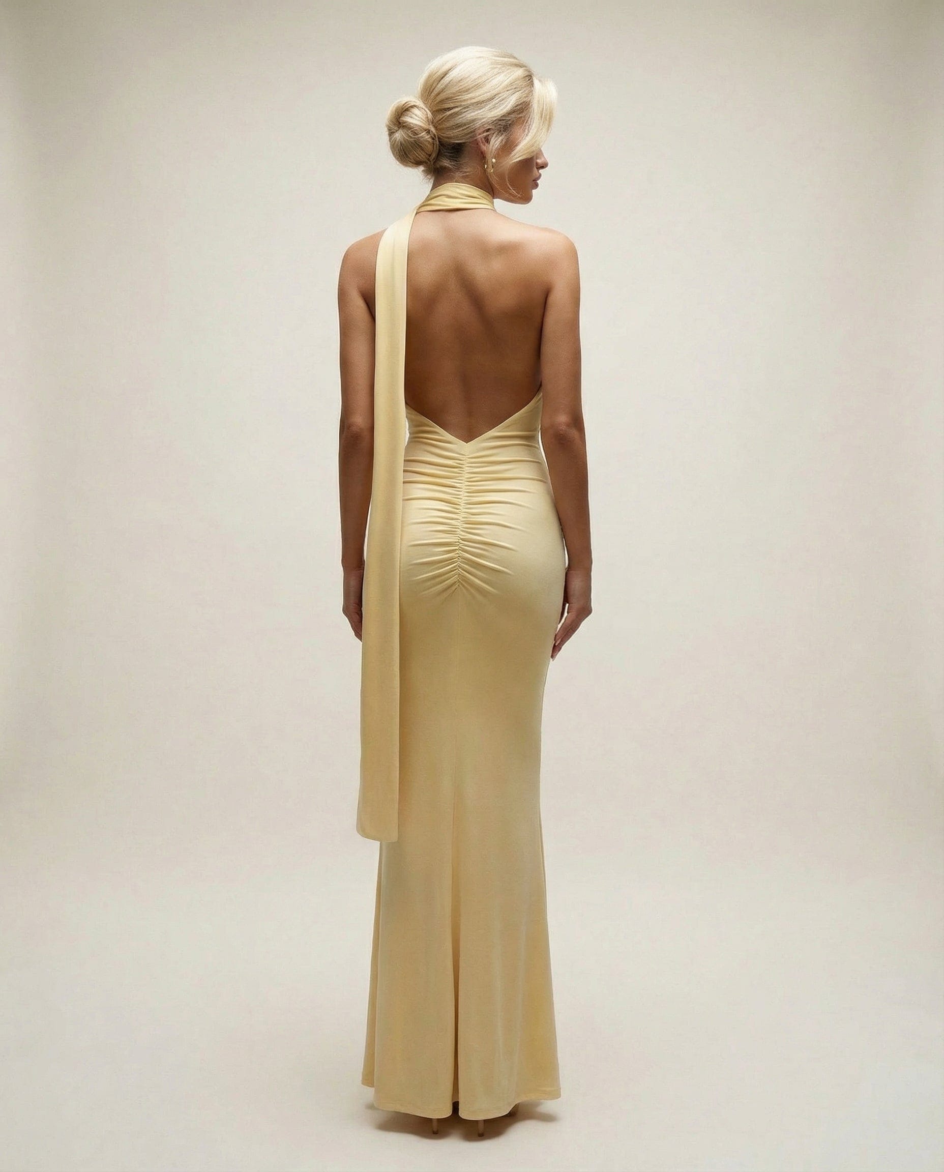 LAURA - Long Dress with Open Back and Elegant Shawl Yellow
