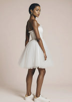 Tiulowa sukienka MINI z falbanami - Sweet Victoria