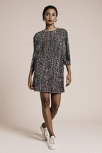 Krótka cekinowa sukienka MINI