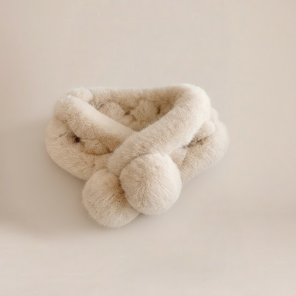 Modny zimowy puchaty szalik