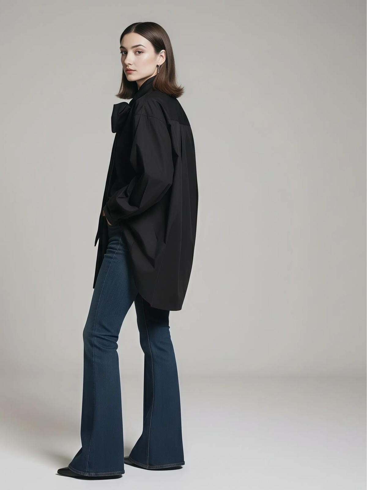 Stylowa bawełniana koszula z kokardą