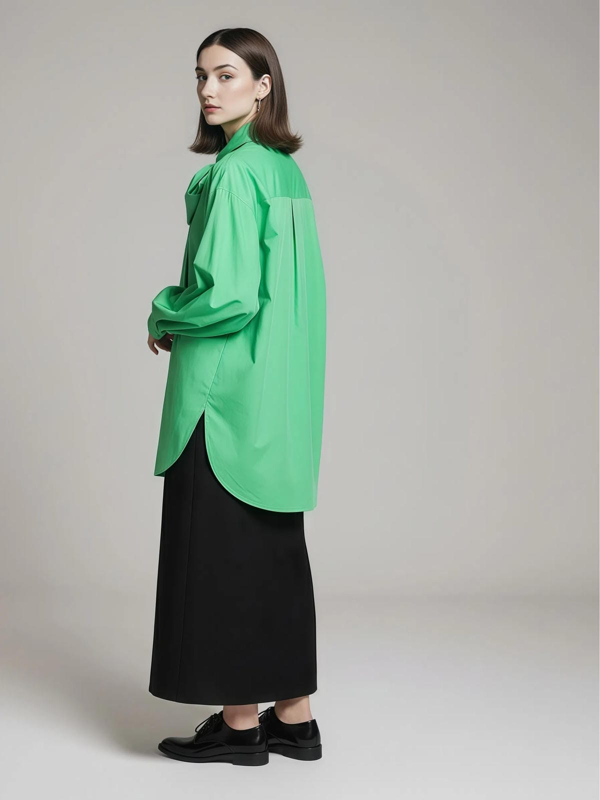 Stylowa bawełniana koszula z kokardą