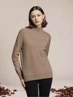 Krótki kaszmirowy sweter z półwysokim kołnierzem