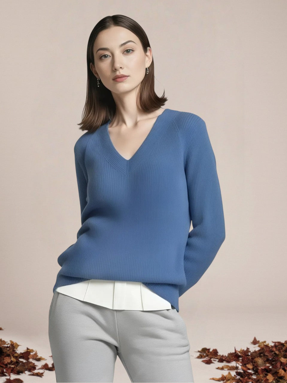 Sweter dzianinowy z dekoltem w serek