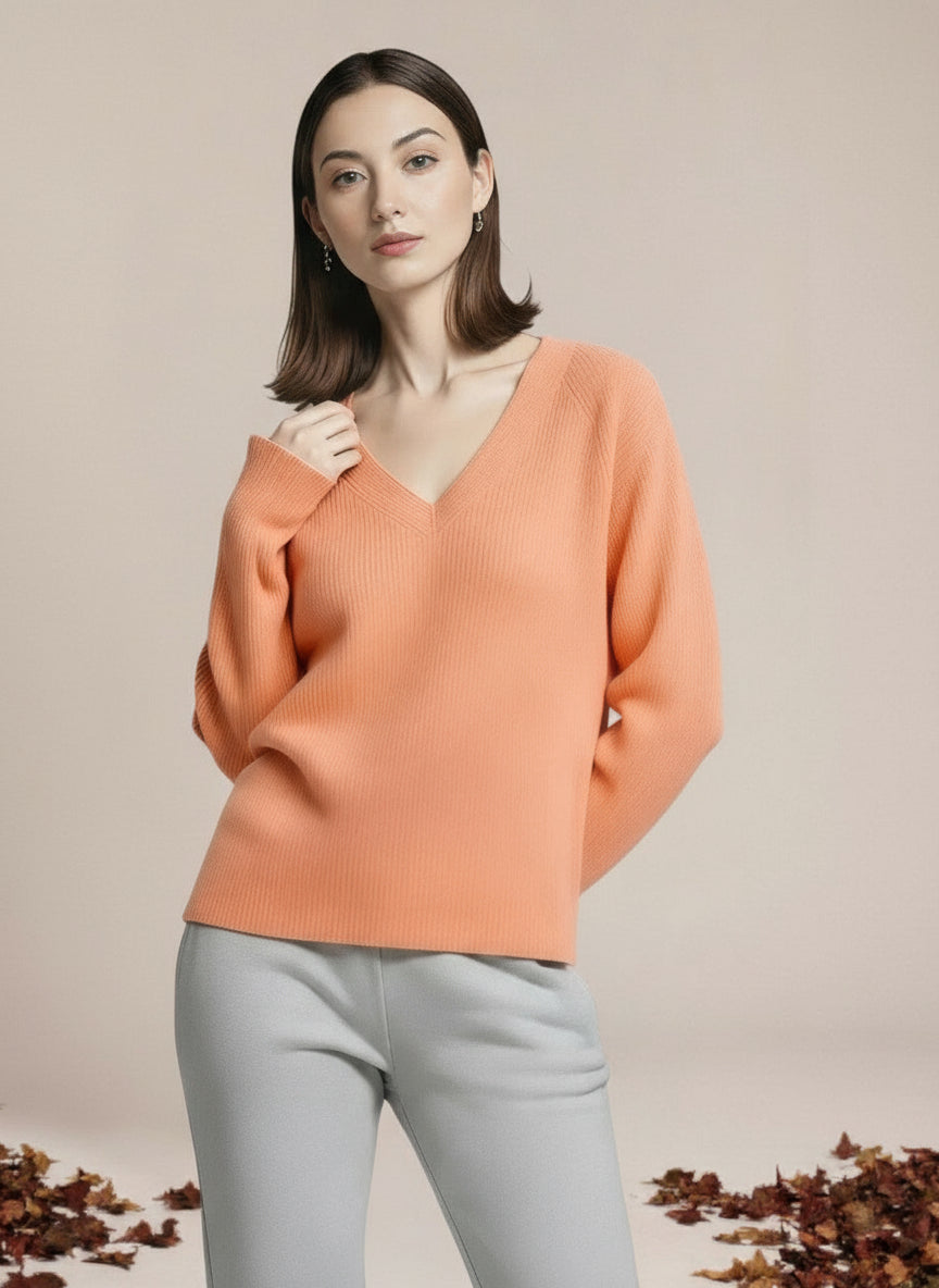 Sweter dzianinowy z dekoltem w serek