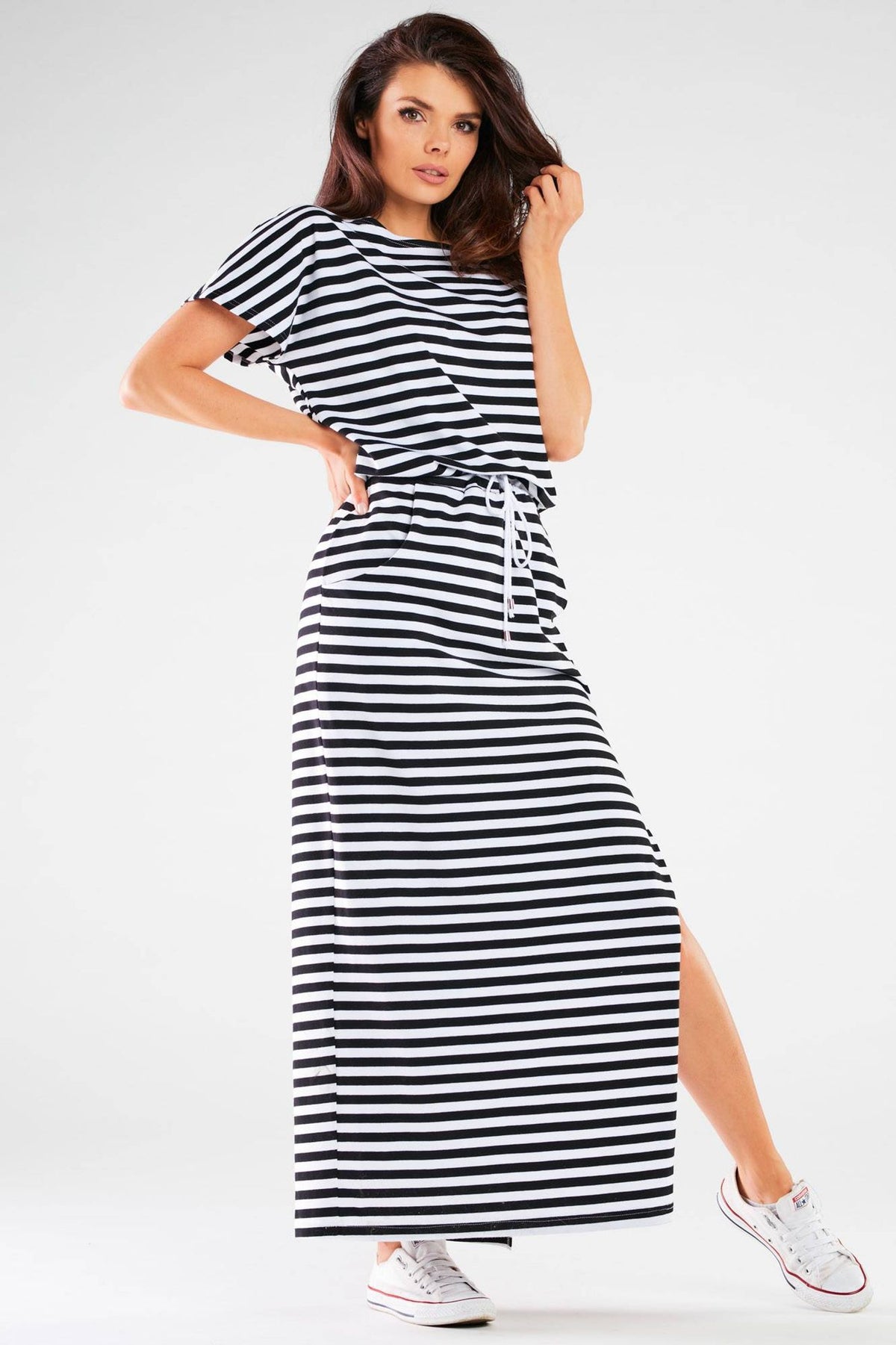 Sukienka MAXI z rozcięciem na nodze